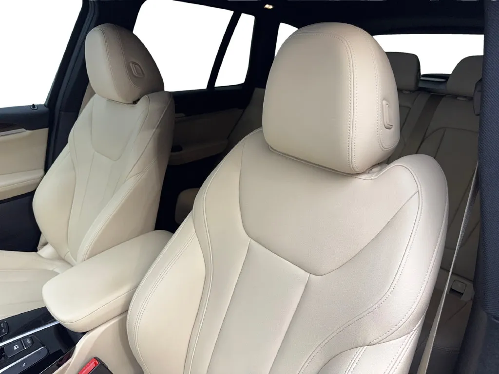 BMW X3 photo 29