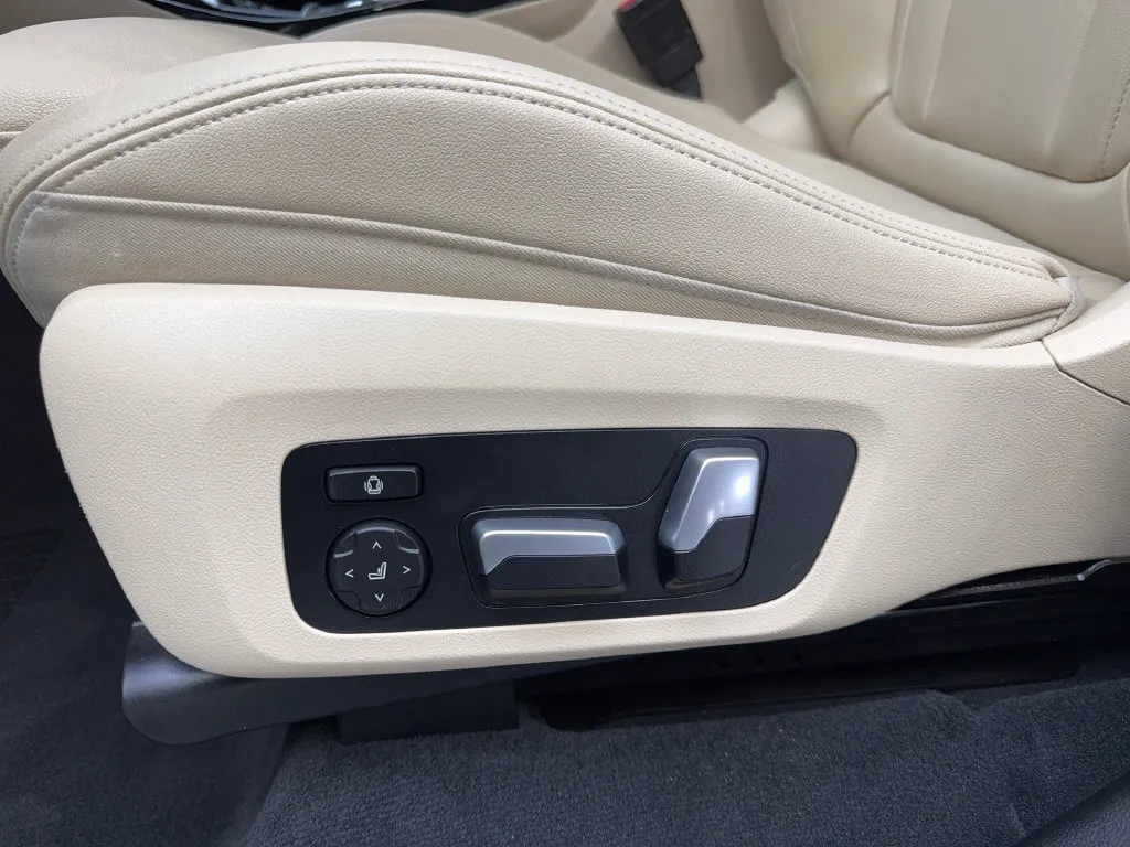 BMW X3 photo 32