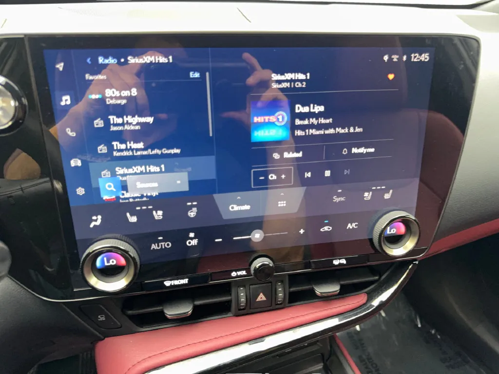 Lexus NX photo 63