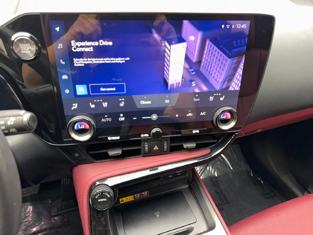 Lexus NX photo 61