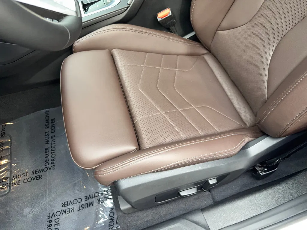 BMW 2 Series photo 30