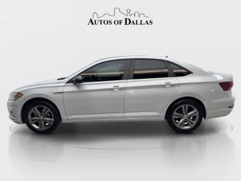 More photos of 2019 Volkswagen Jetta R-Line at Autos of Dallas - Irving, TX