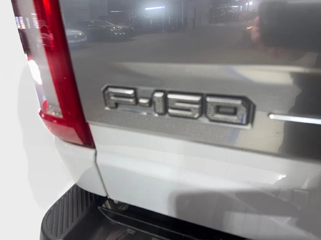 Ford F-150 photo 22