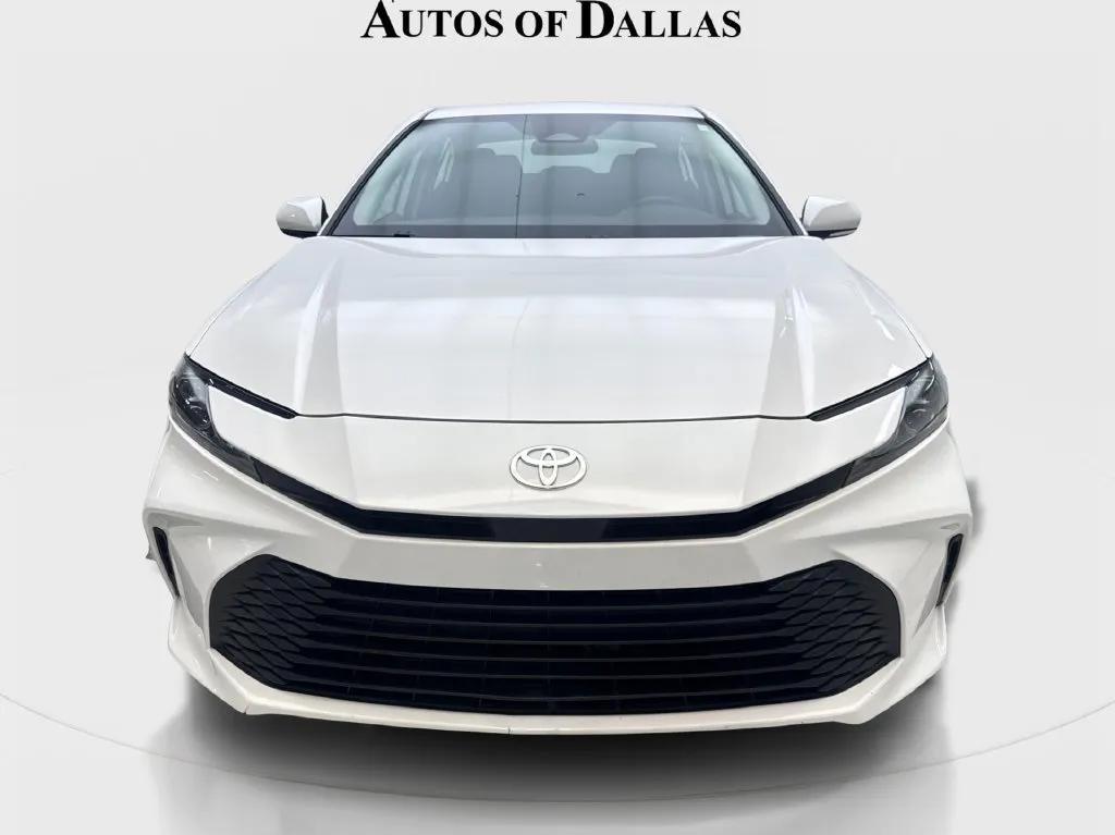 Toyota Camry photo 4