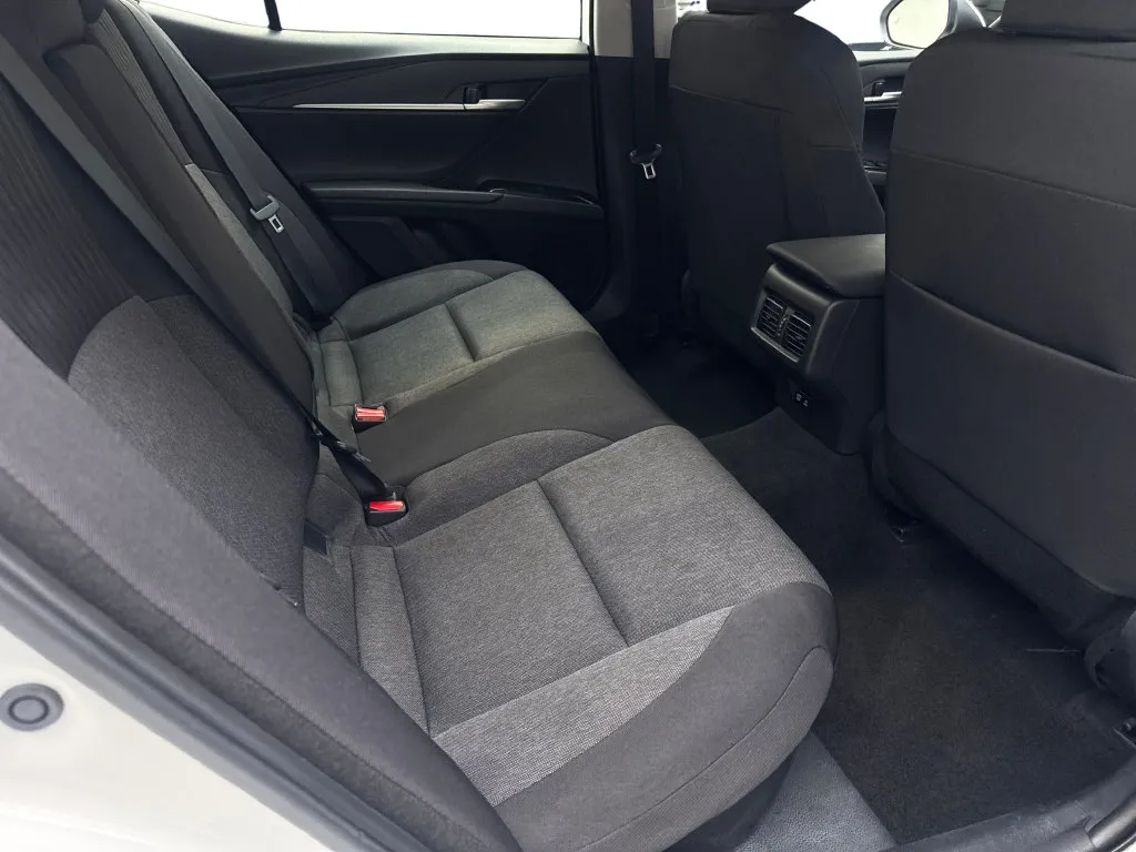 Toyota Camry photo 42