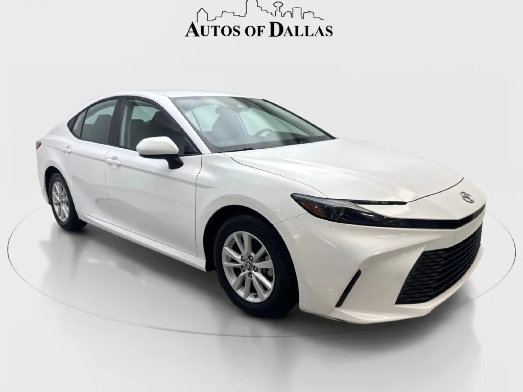 Toyota Camry photo 5