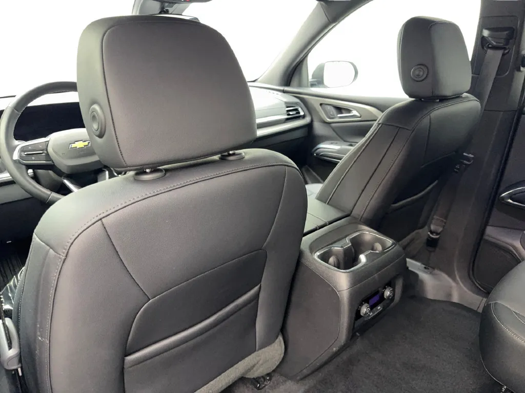 Chevrolet Traverse photo 37