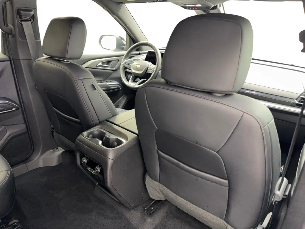 Chevrolet Traverse photo 47