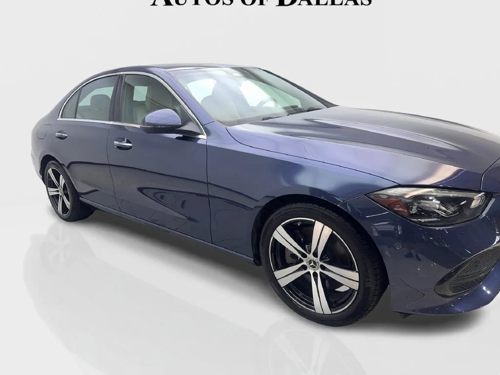 Mercedes-Benz C-Class photo 14