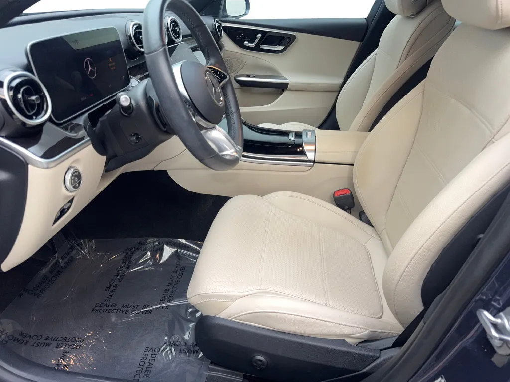 Mercedes-Benz C-Class photo 27