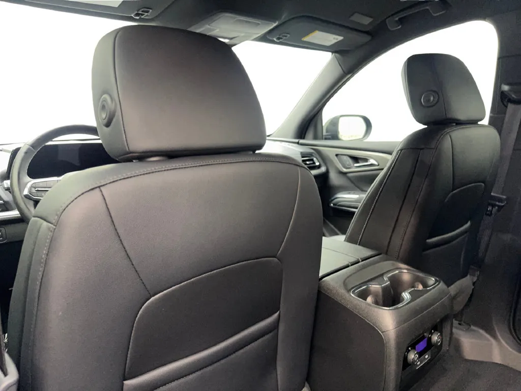 Chevrolet Traverse photo 37