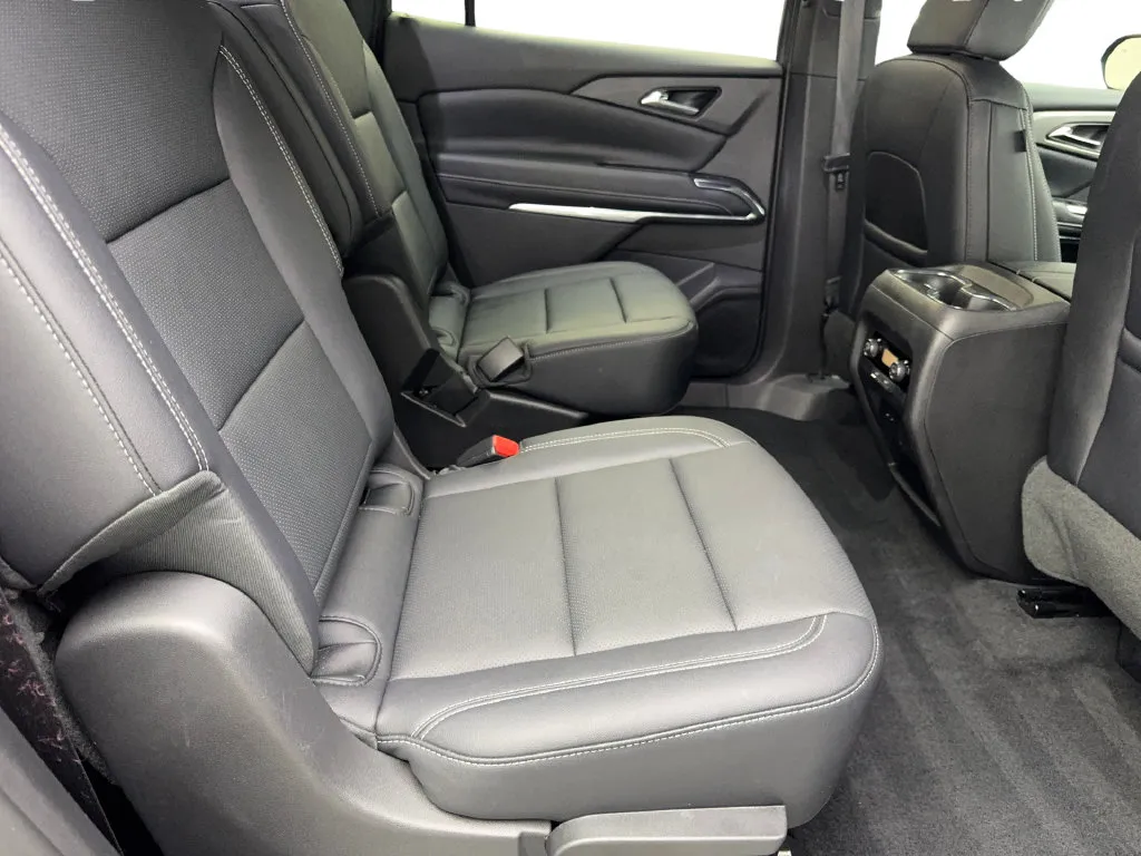 Chevrolet Traverse photo 45