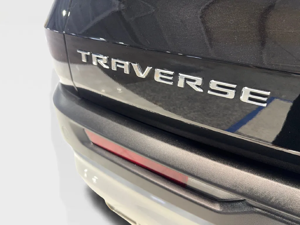 Chevrolet Traverse photo 25