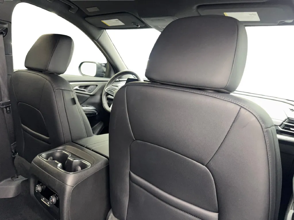 Chevrolet Traverse photo 47
