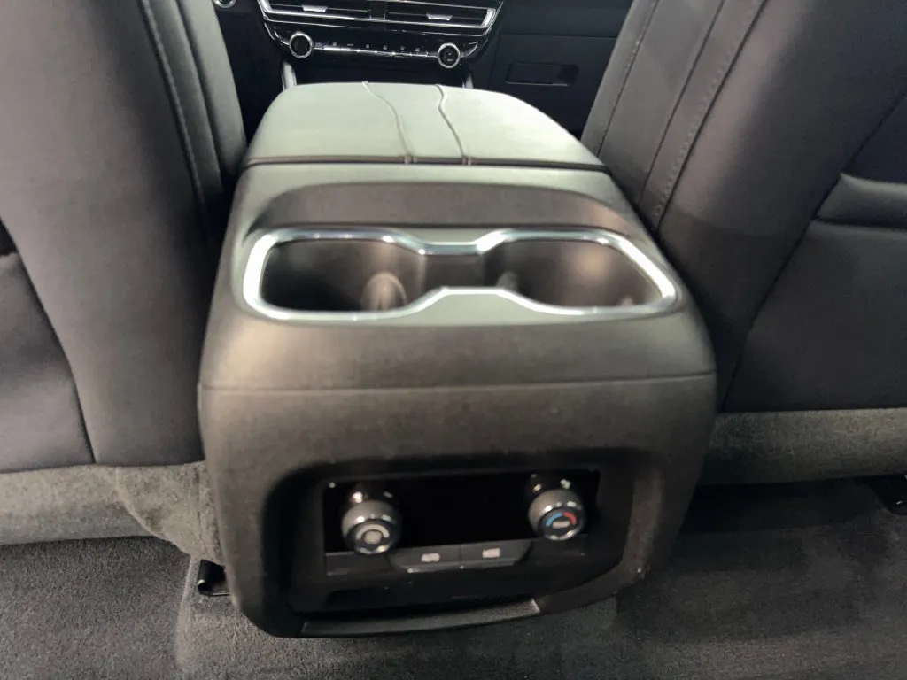Chevrolet Traverse photo 78
