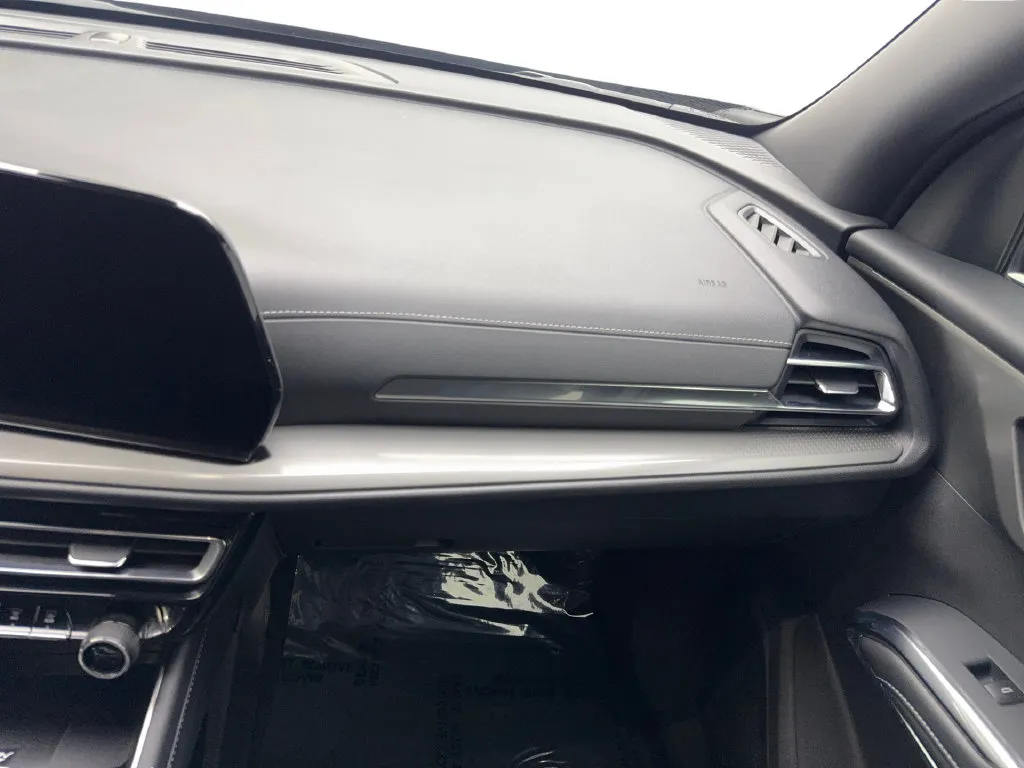 Chevrolet Traverse photo 64