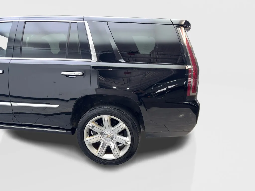Cadillac Escalade photo 19