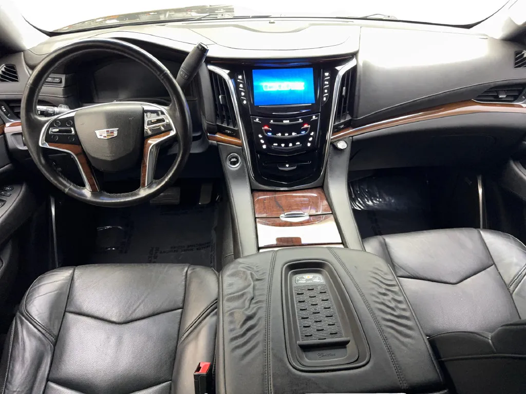 Cadillac Escalade photo 56