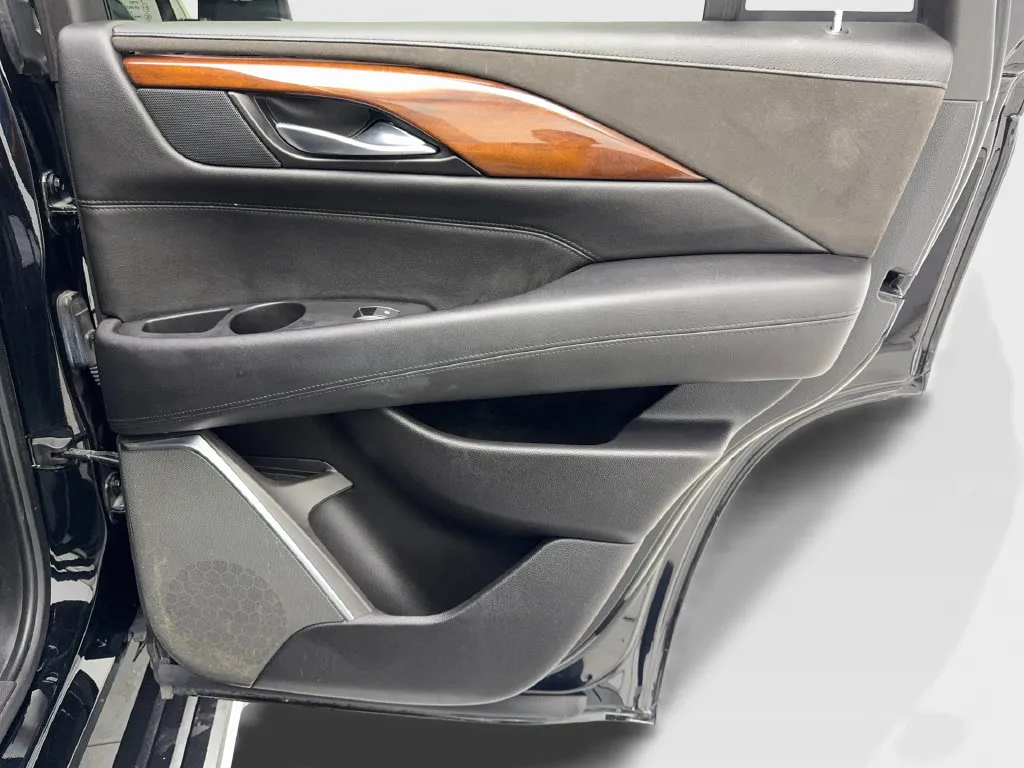 Cadillac Escalade photo 47
