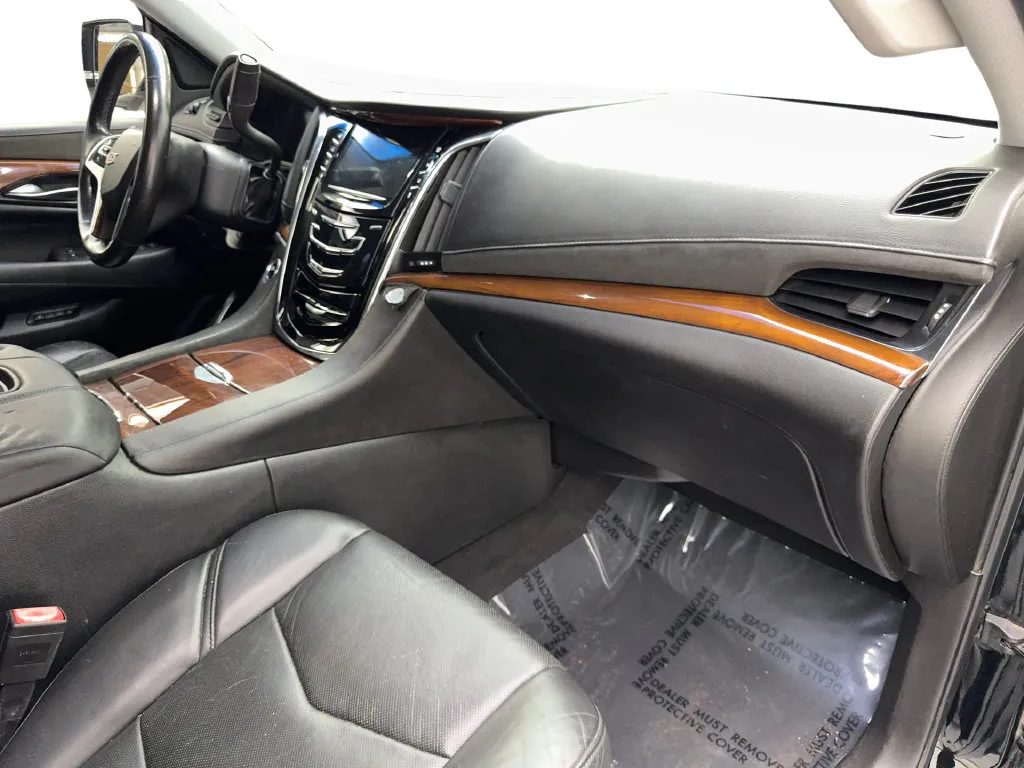 Cadillac Escalade photo 57