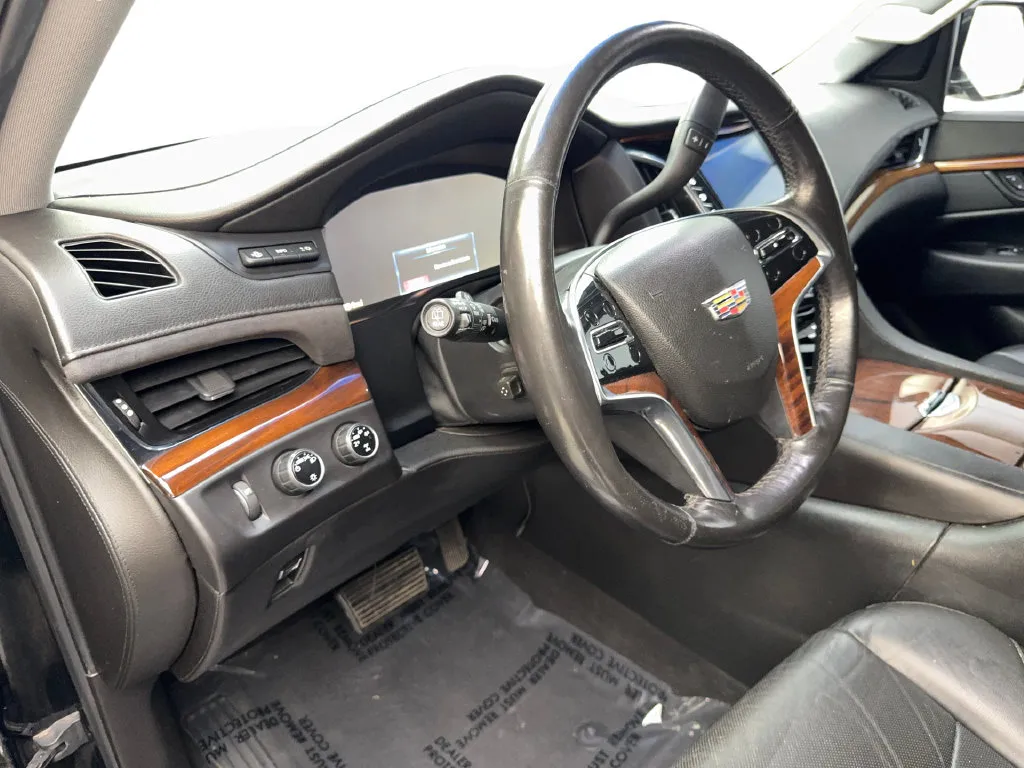 Cadillac Escalade photo 55