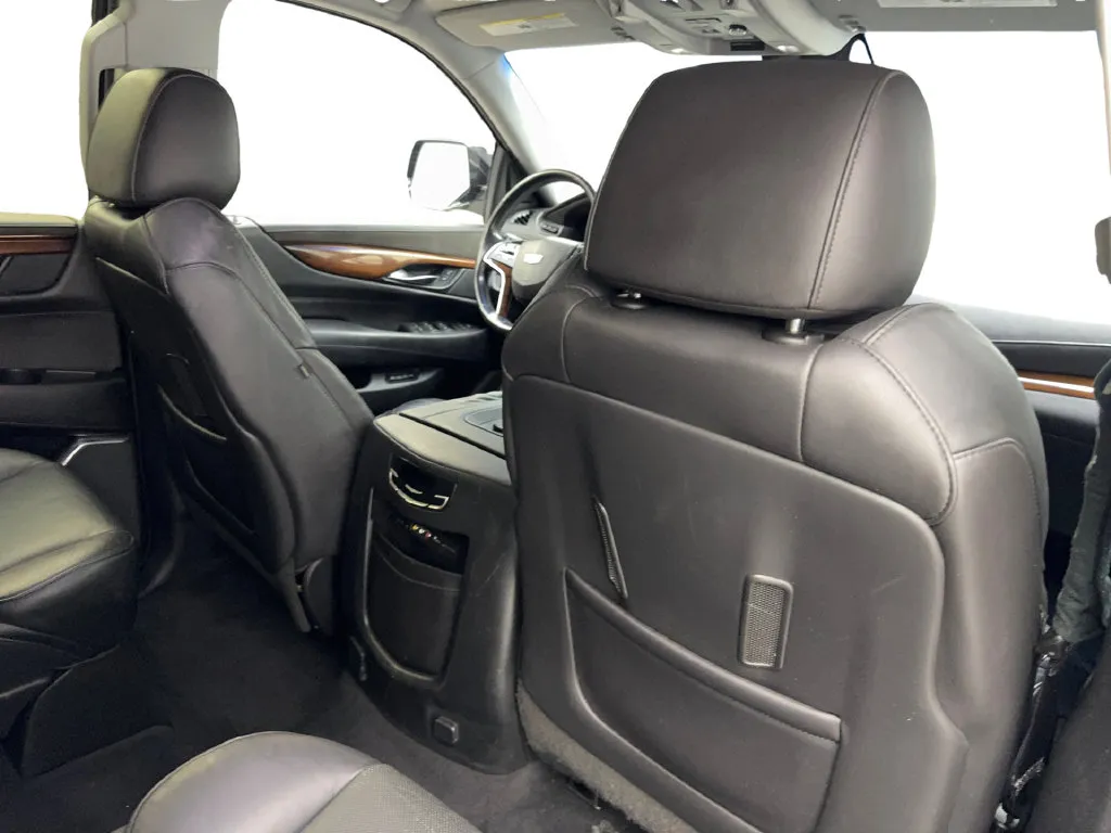 Cadillac Escalade photo 46