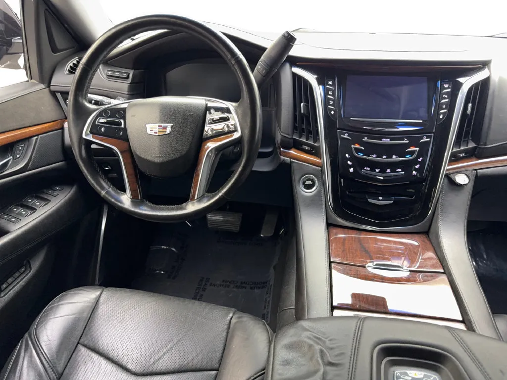 Cadillac Escalade photo 58