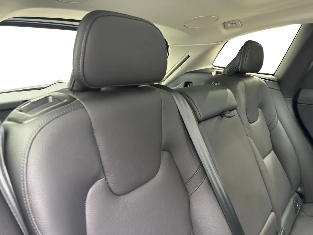 Volvo XC60 photo 42