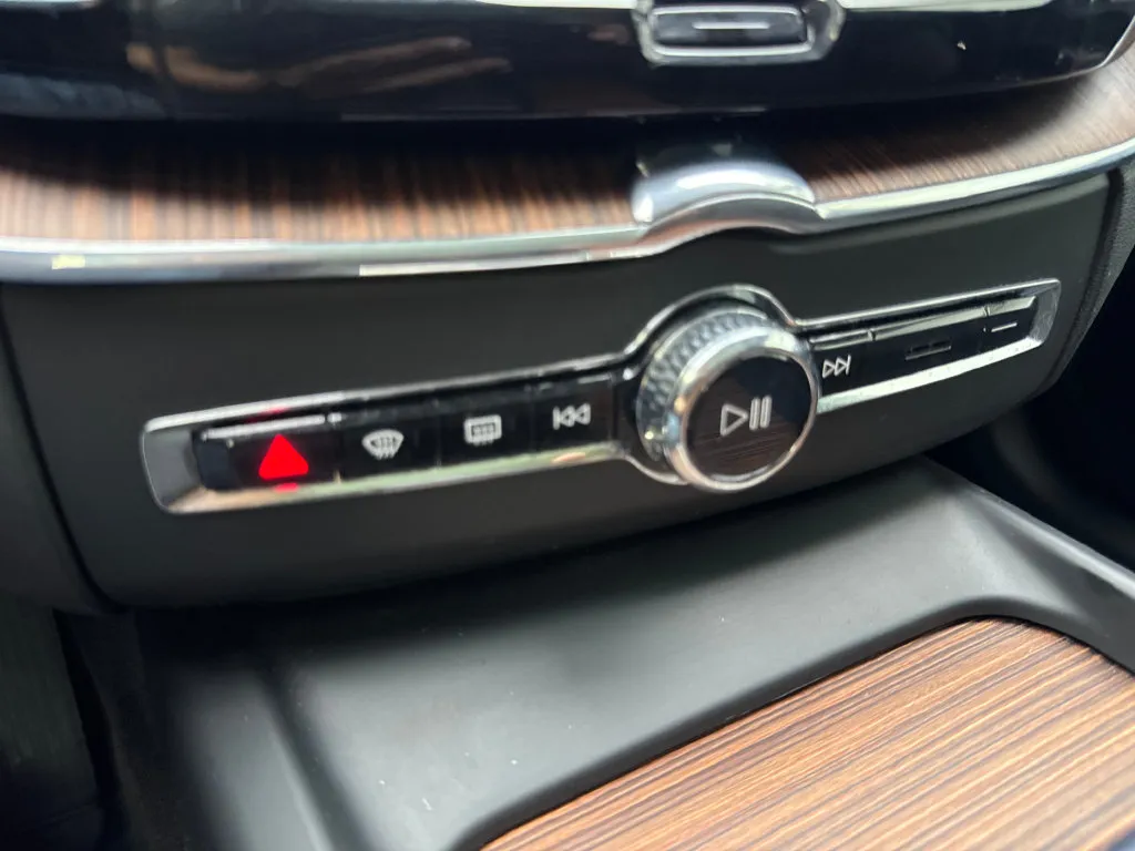 Volvo XC60 photo 69