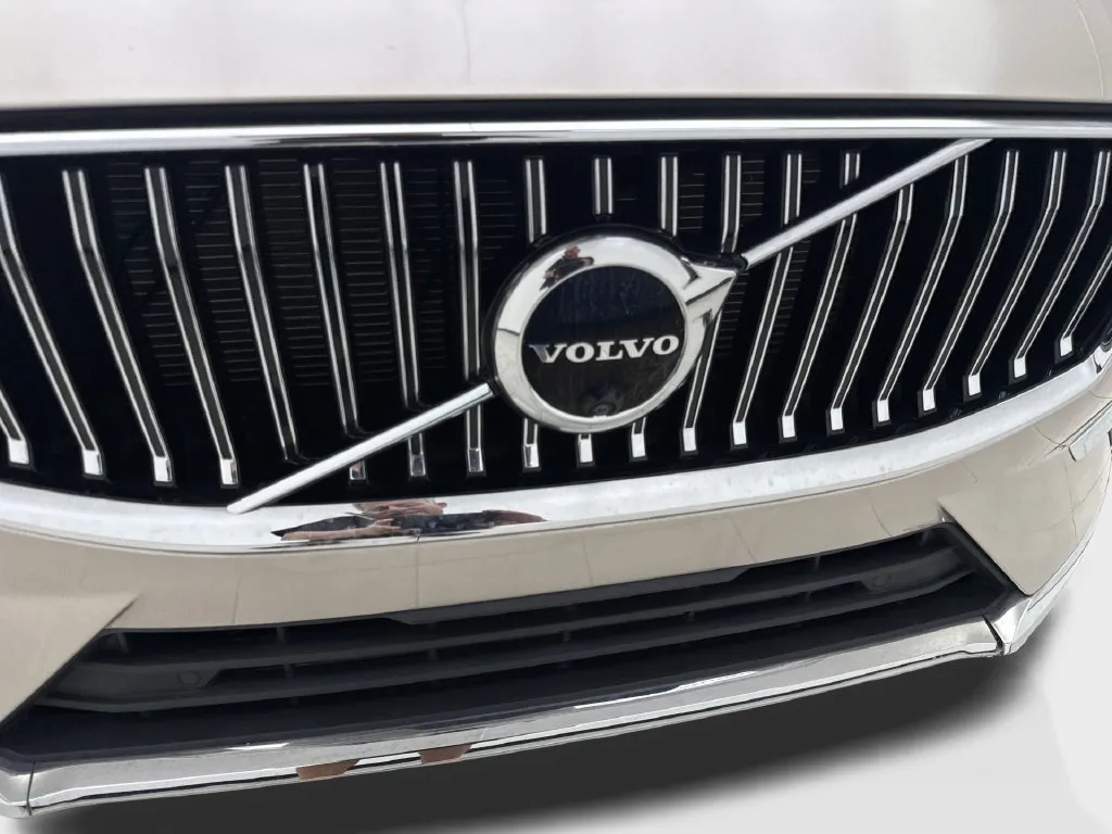 Volvo XC60 photo 27