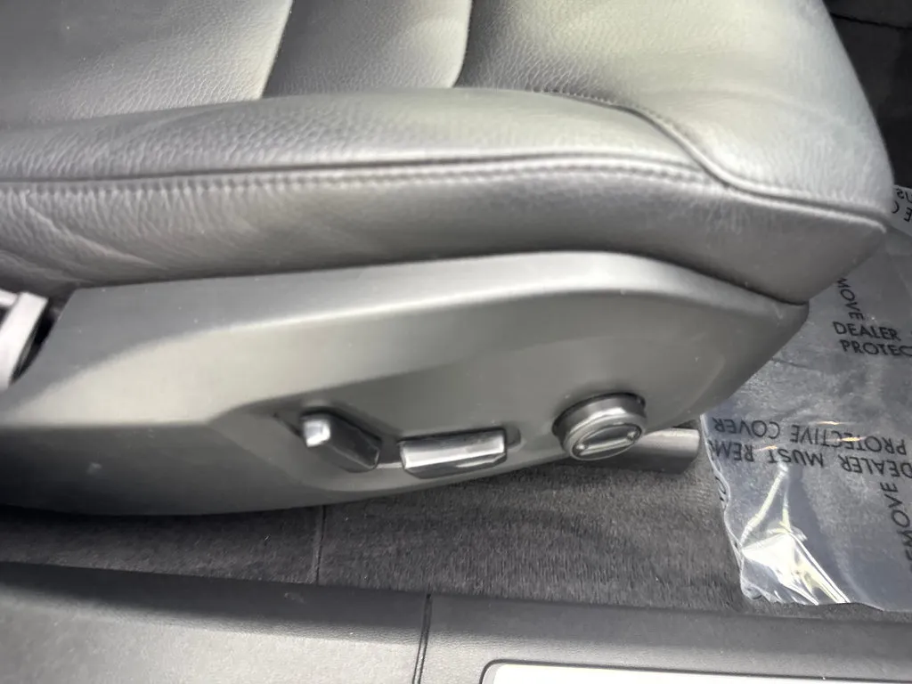 Volvo XC60 photo 49