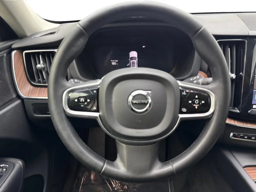 Volvo XC60 photo 58