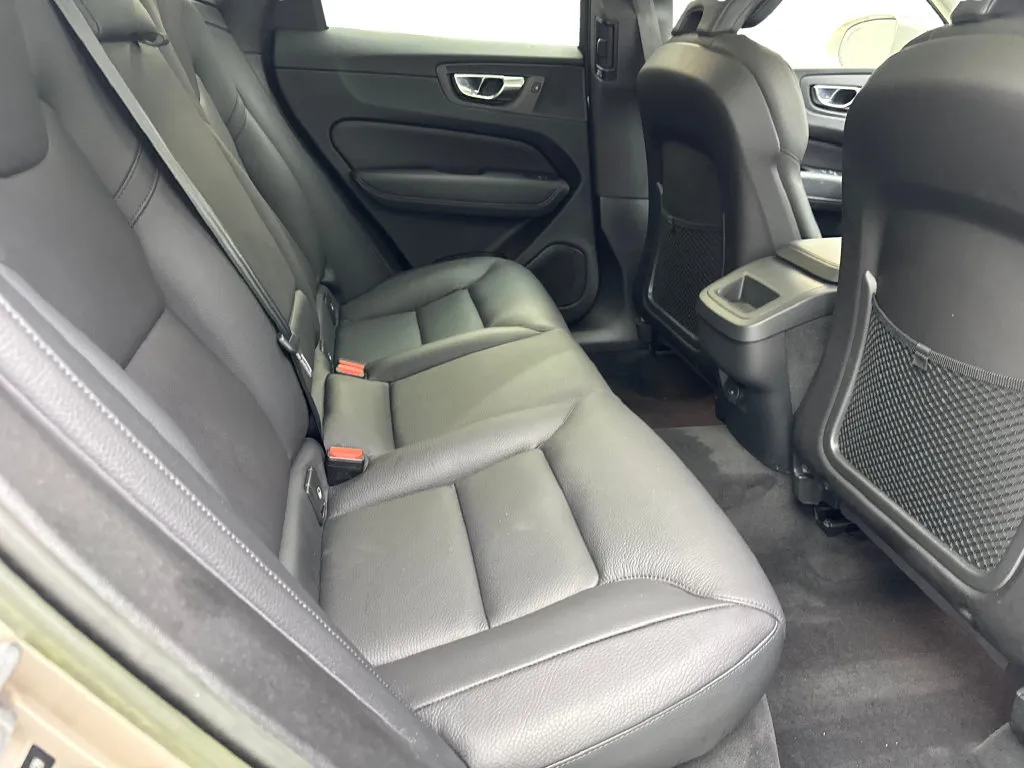 Volvo XC60 photo 41
