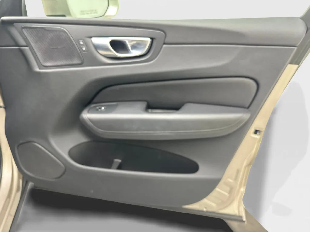 Volvo XC60 photo 50