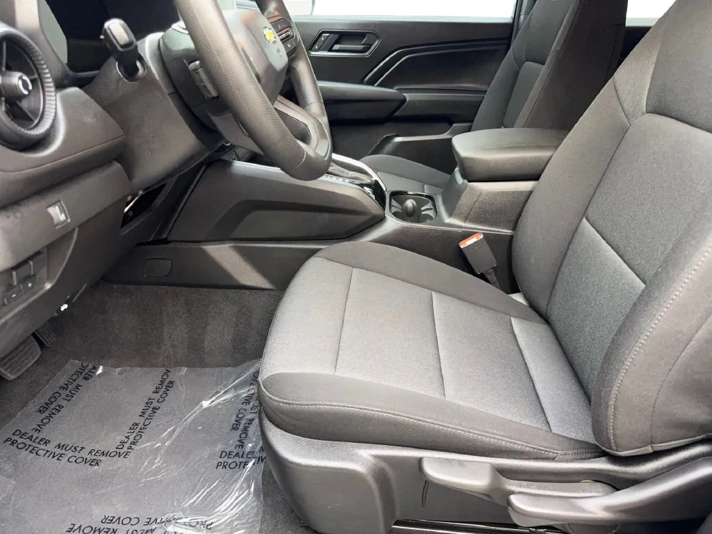Chevrolet Colorado photo 29