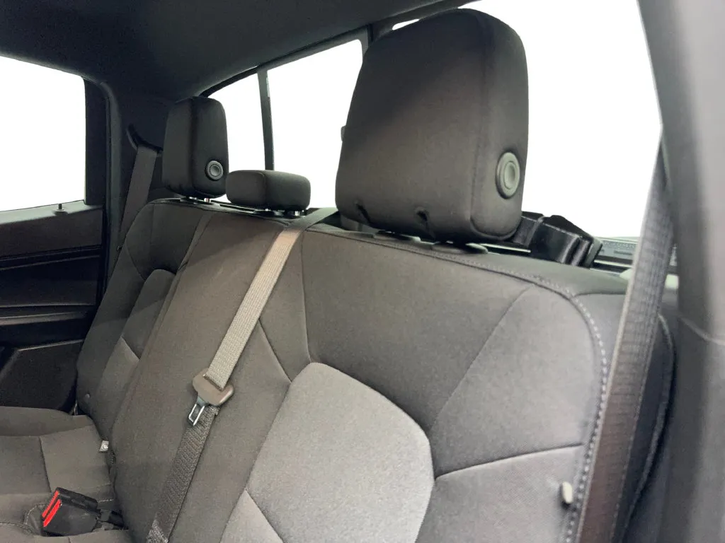 Chevrolet Colorado photo 37