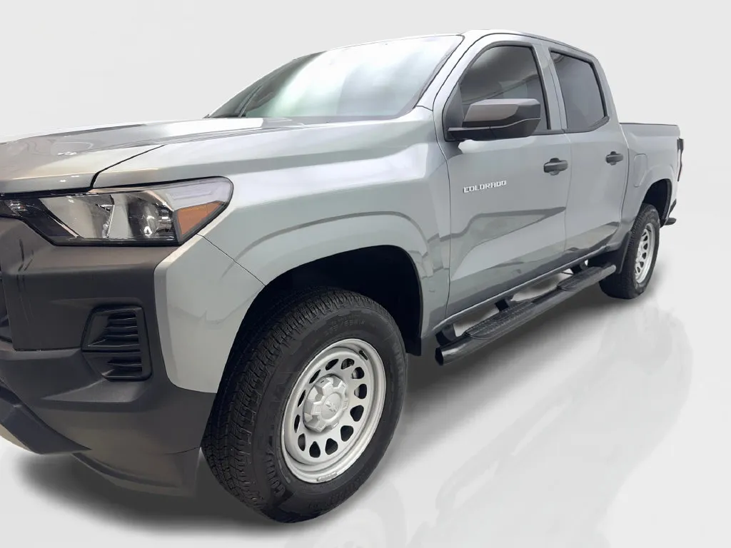 Chevrolet Colorado photo 12