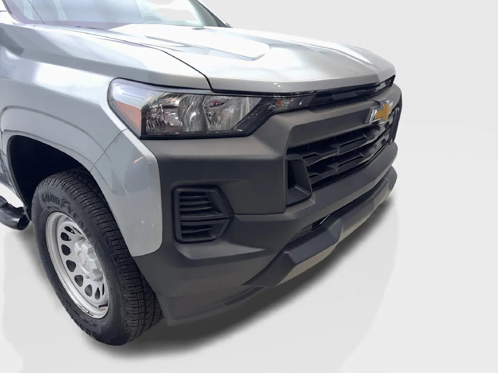 Chevrolet Colorado photo 19