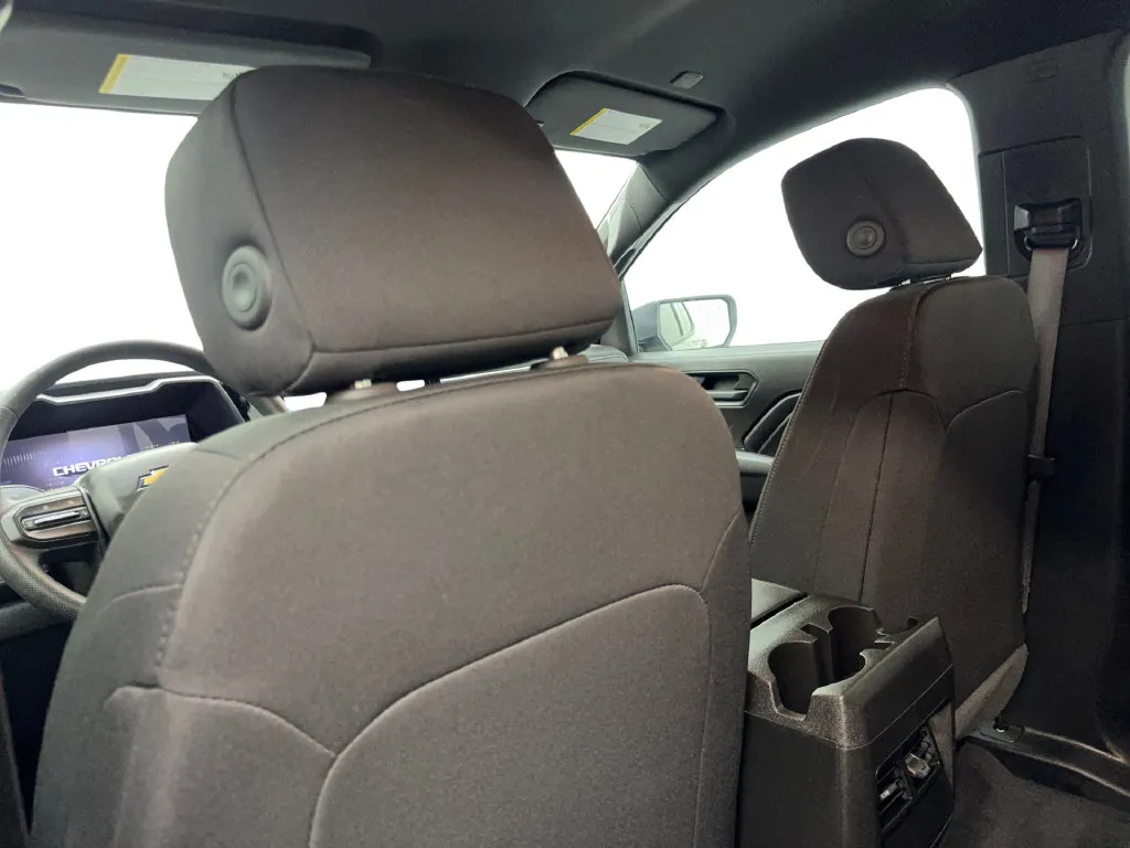 Chevrolet Colorado photo 39