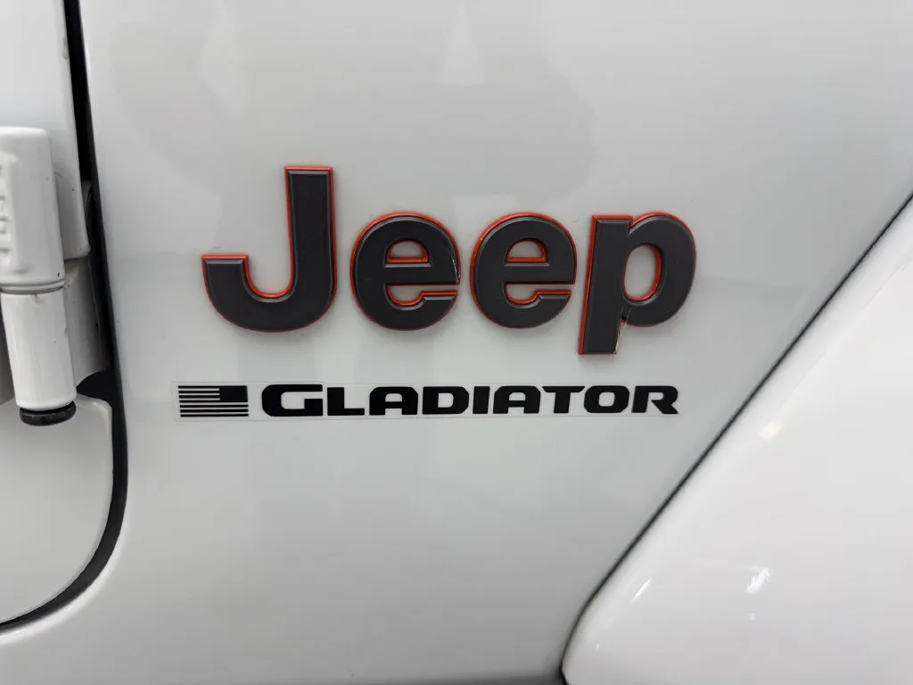 Jeep Gladiator photo 26