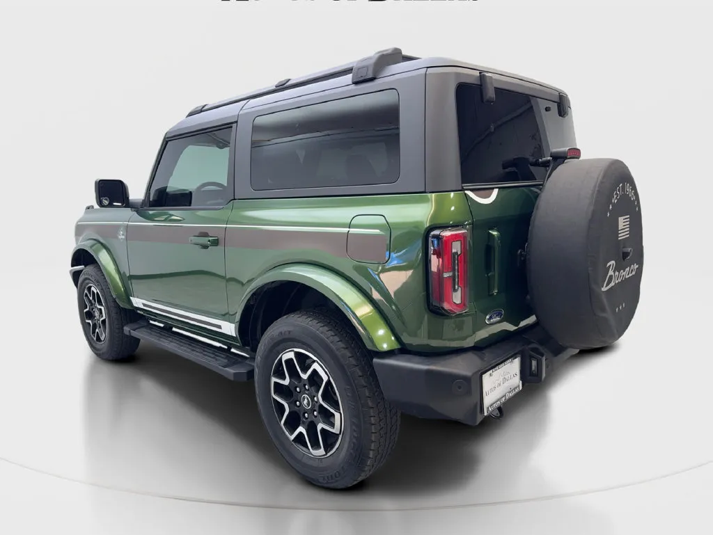 Ford Bronco photo 10