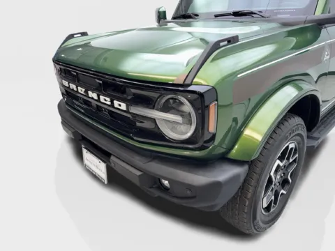More photos of 2022 Ford Bronco Outer Banks at Autos of Dallas - Irving, TX