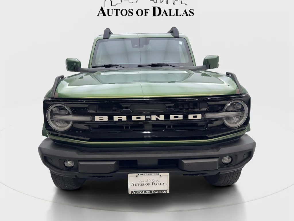 Ford Bronco photo 4