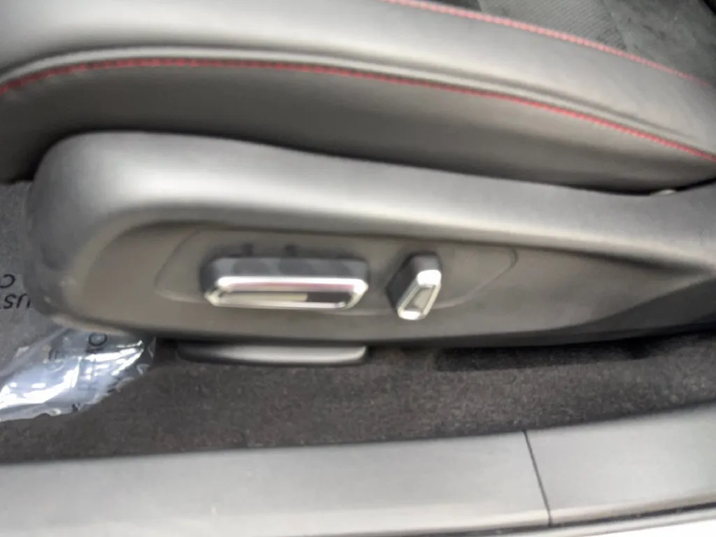 Acura ADX photo 34