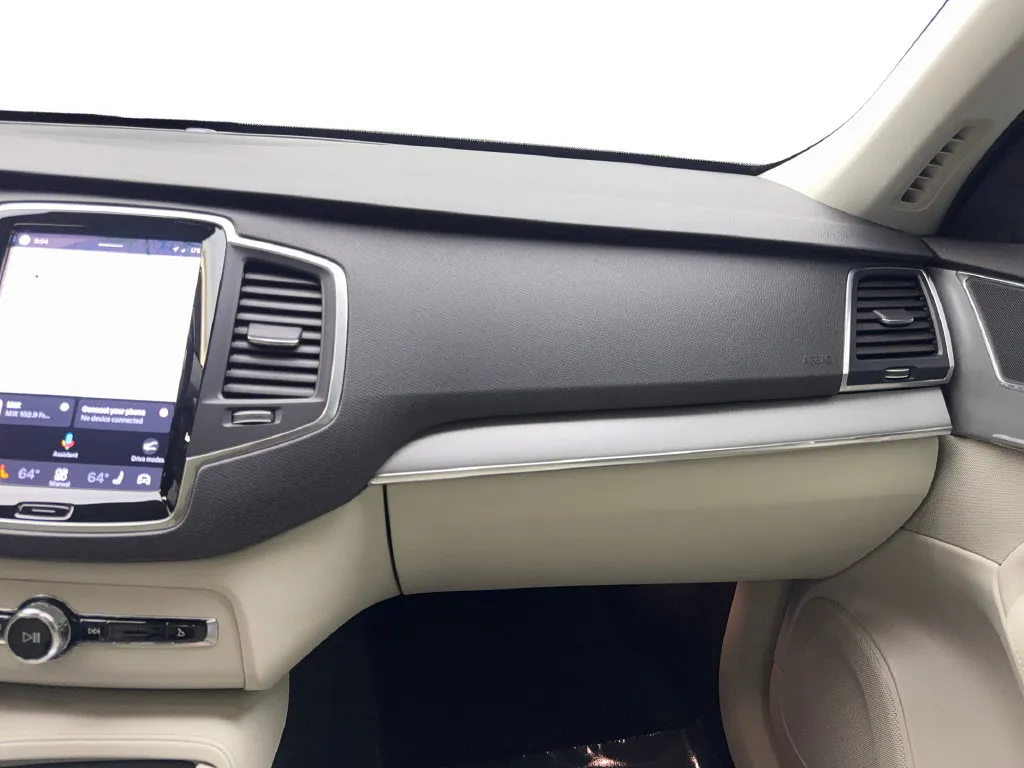 Volvo XC90 photo 64