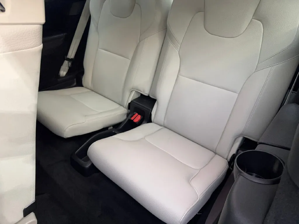 Volvo XC90 photo 42