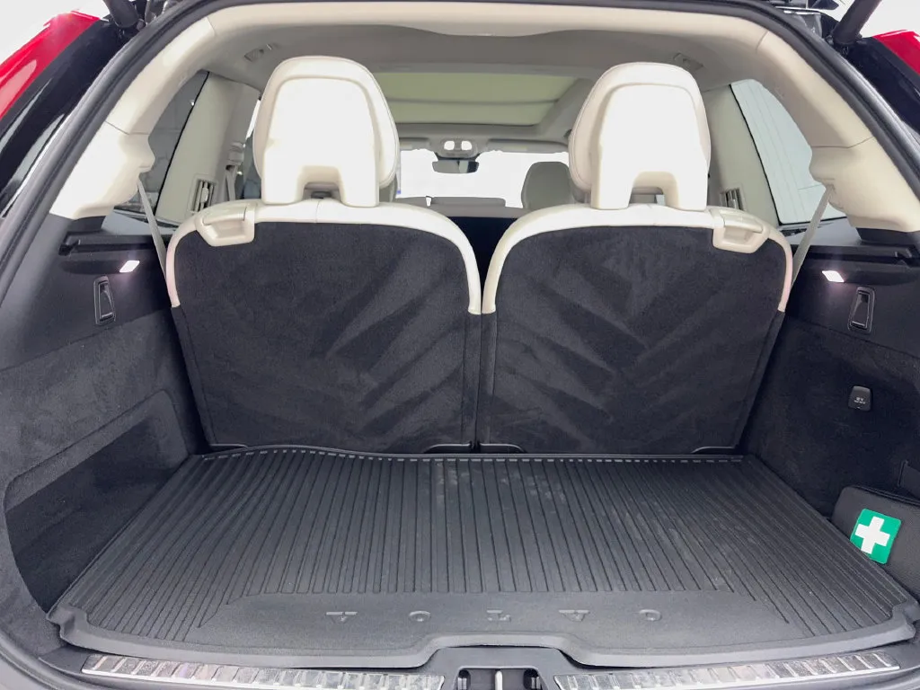 Volvo XC90 photo 84