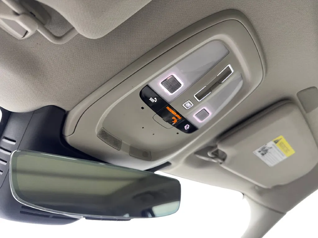 Volvo XC90 photo 79
