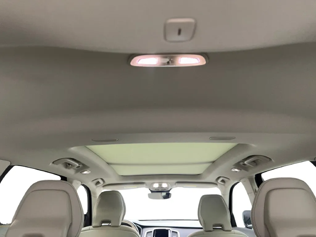 Volvo XC90 photo 78