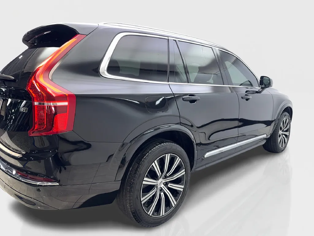 Volvo XC90 photo 15